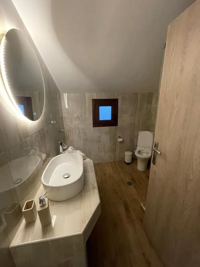 Barbara'S House,New Luxury Central Apartment Nea Kallikrateia 0*,  Greece