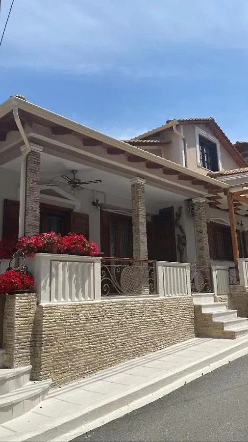 Barbara'S House,New Luxury Central Apartment Nea Kallikrateia Greece